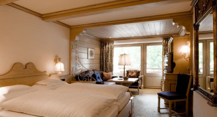 Hotel Berghof, Lech ski chalet, image 5
